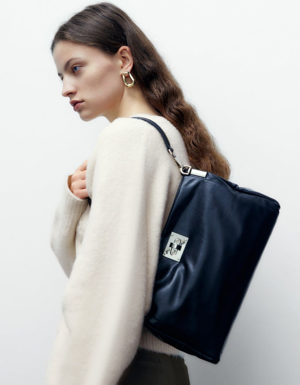 Dolman Sleeve Knitted Sweater sold by Urban Revivo product image thumbnail 4