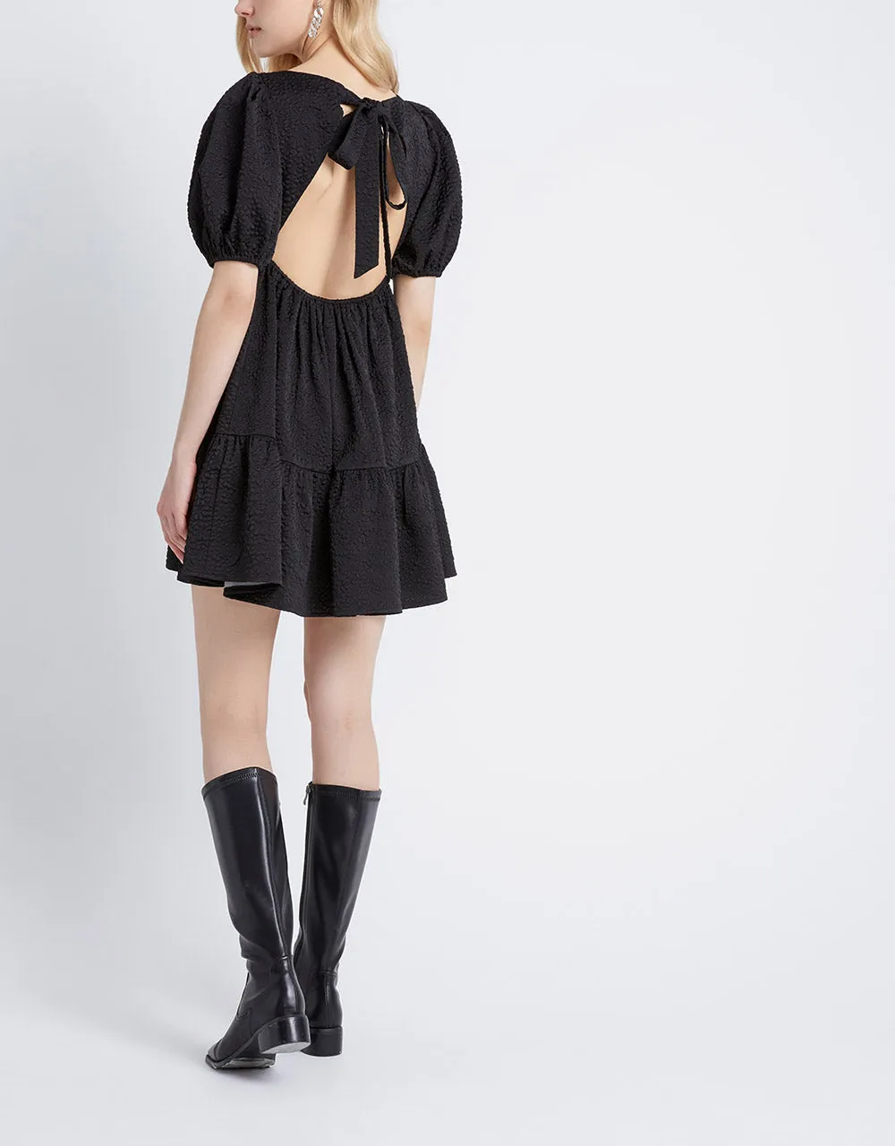 Plain Puff Sleeve Ruffle Hem Dress sold by Urban Revivo product image thumbnail 2
