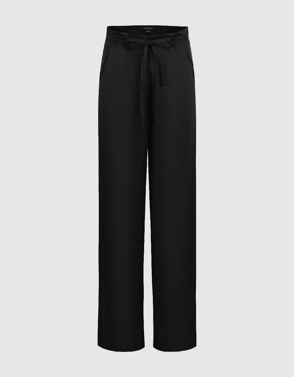 Carrot Fit Pants sold by Urban Revivo