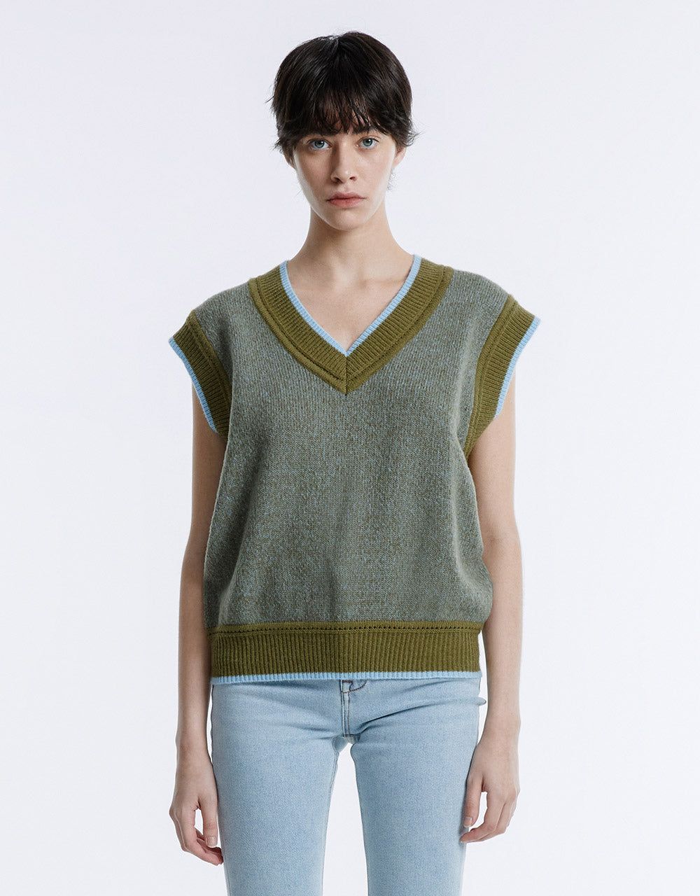 Contrast Color Sweater Vest sold by Urban Revivo