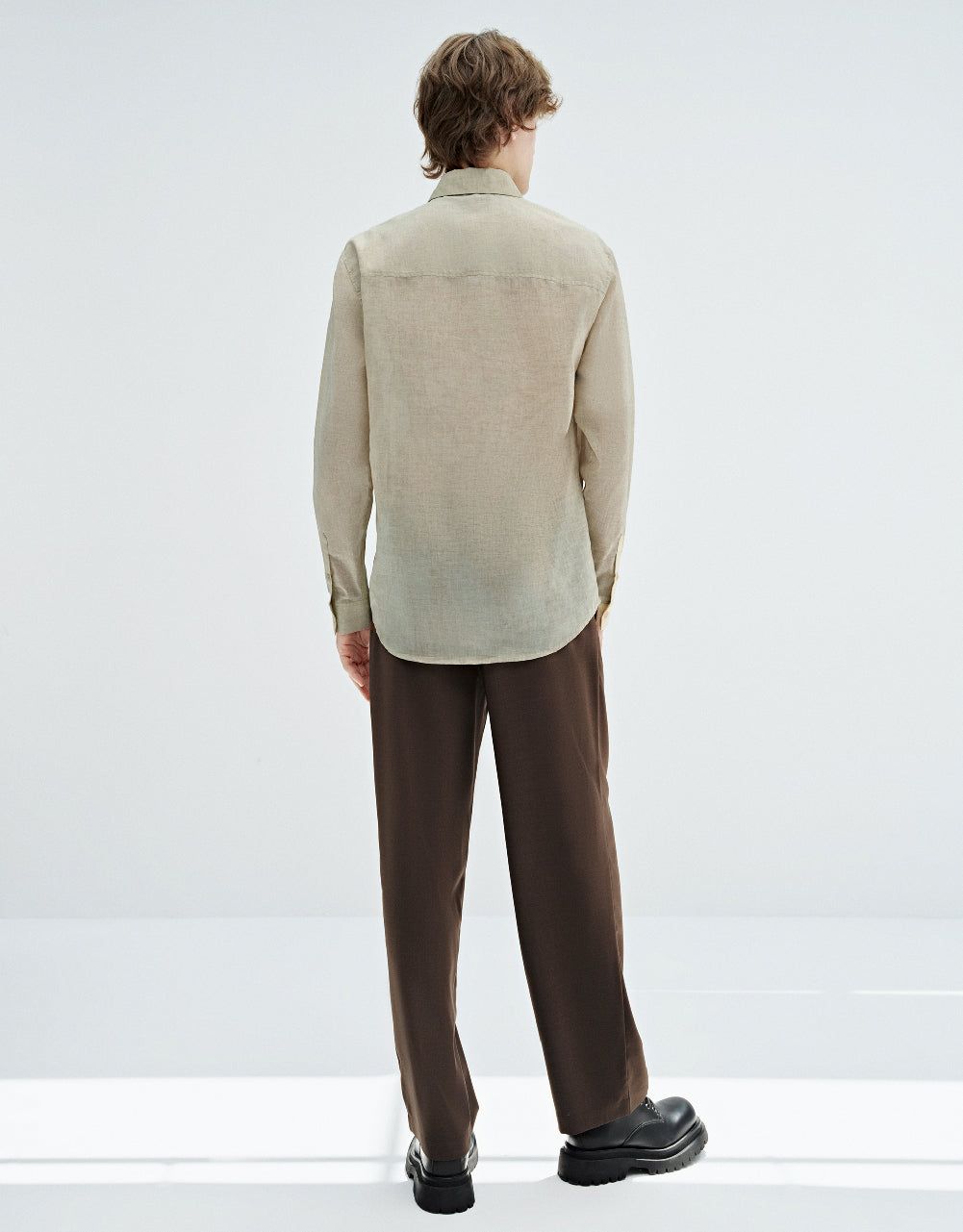 Straight Loose Shirt sold by Urban Revivo product image thumbnail 4