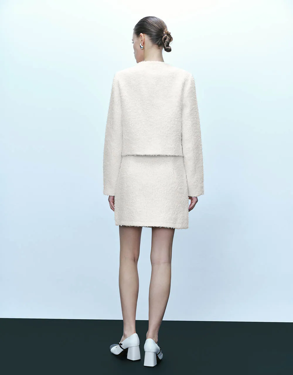 Rhingstone Buttons Tweed Jacket sold by Urban Revivo product image thumbnail 4