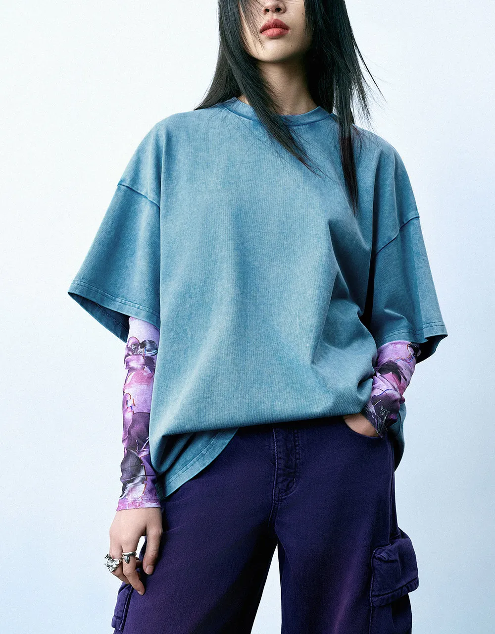 Crew Neck Straight T-Shirt sold by Urban Revivo product image thumbnail 2