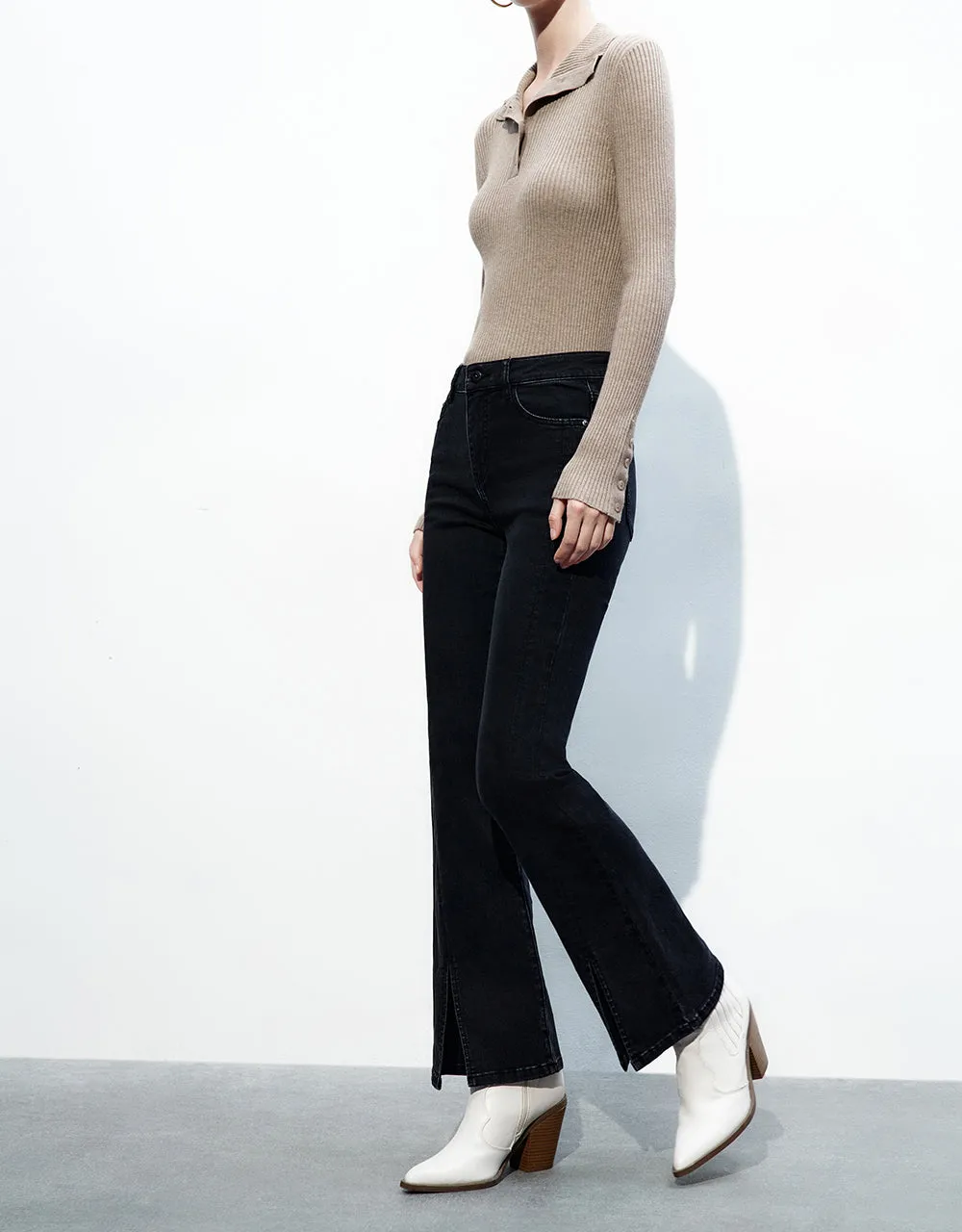 Split Hem Flare Jeans sold by Urban Revivo product image thumbnail 4