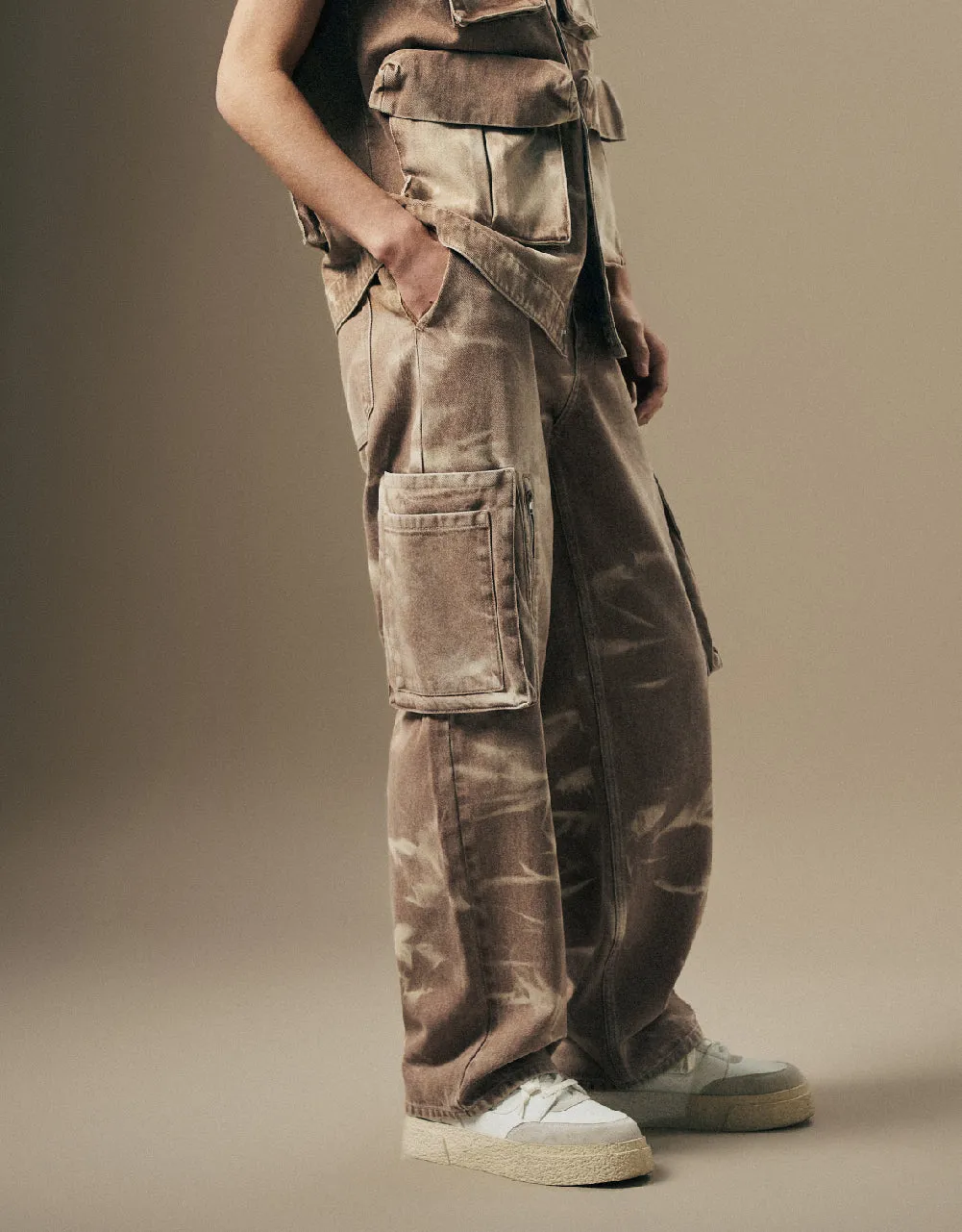 Multi-Pocket Straight Jeans sold by Urban Revivo product image thumbnail 4