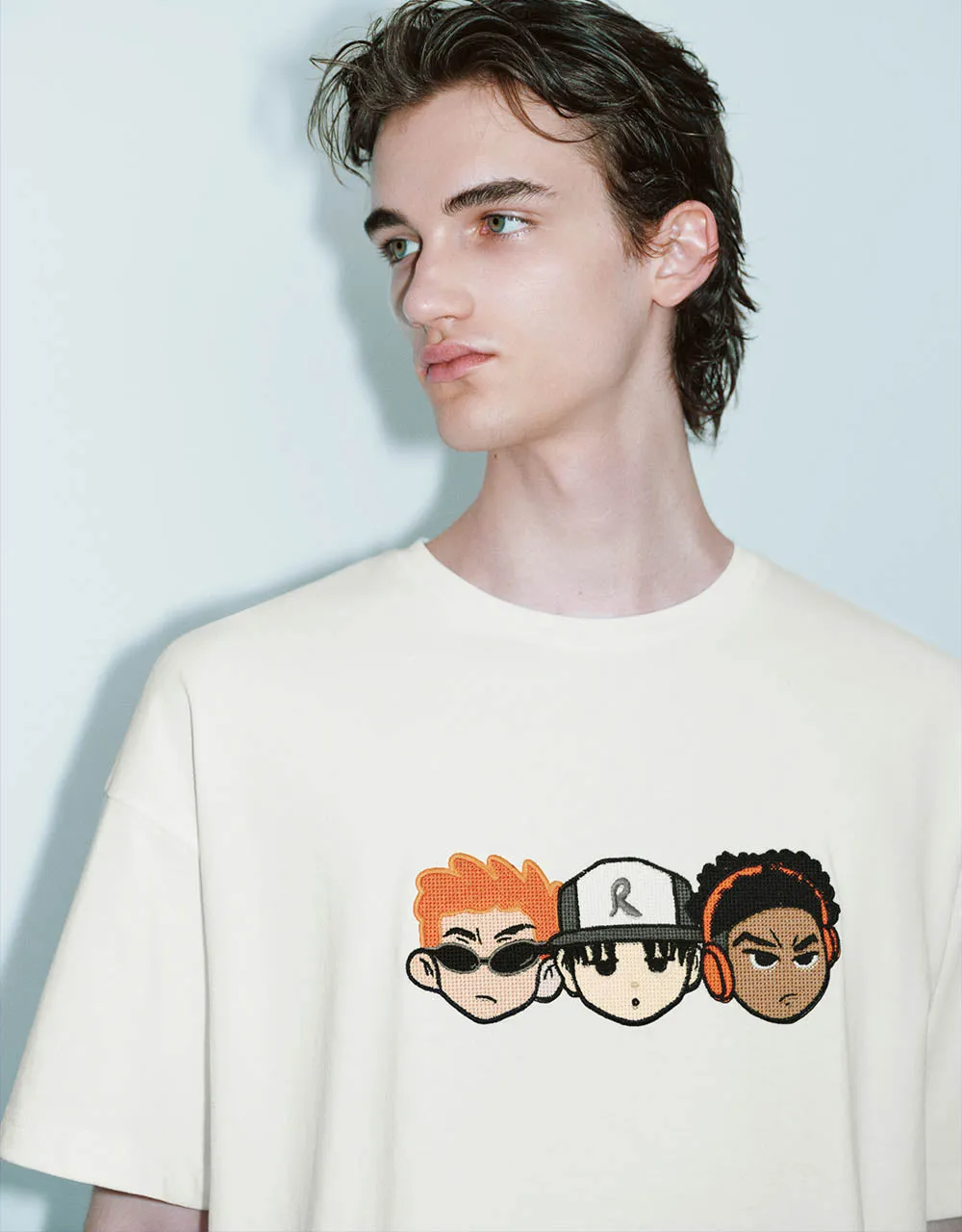 Crew Neck Loose T-Shirt sold by Urban Revivo product image thumbnail 4