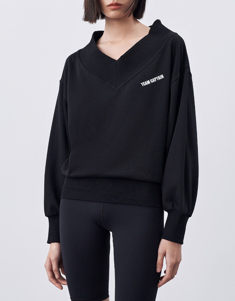 Oversized Letter Sweatshirt sold by Urban Revivo product image thumbnail 2