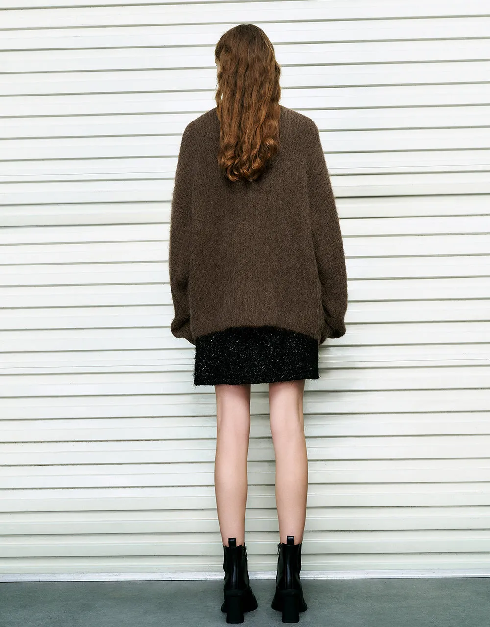 Drop Shoulder Sleeve V-Neck Knitted Cardigan sold by Urban Revivo product image thumbnail 4