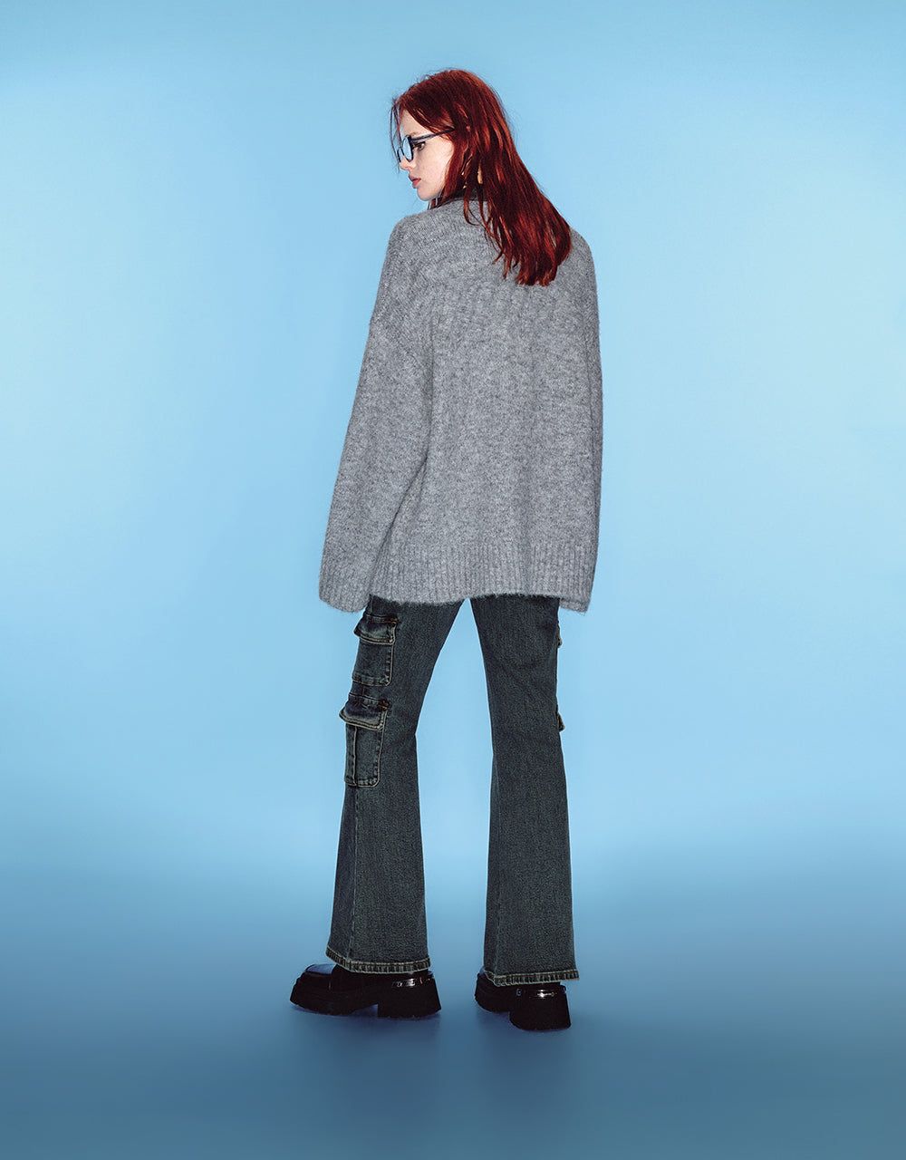 Drop Shoulder Sleeve V-Neck Knitted Cardigan sold by Urban Revivo product image thumbnail 5