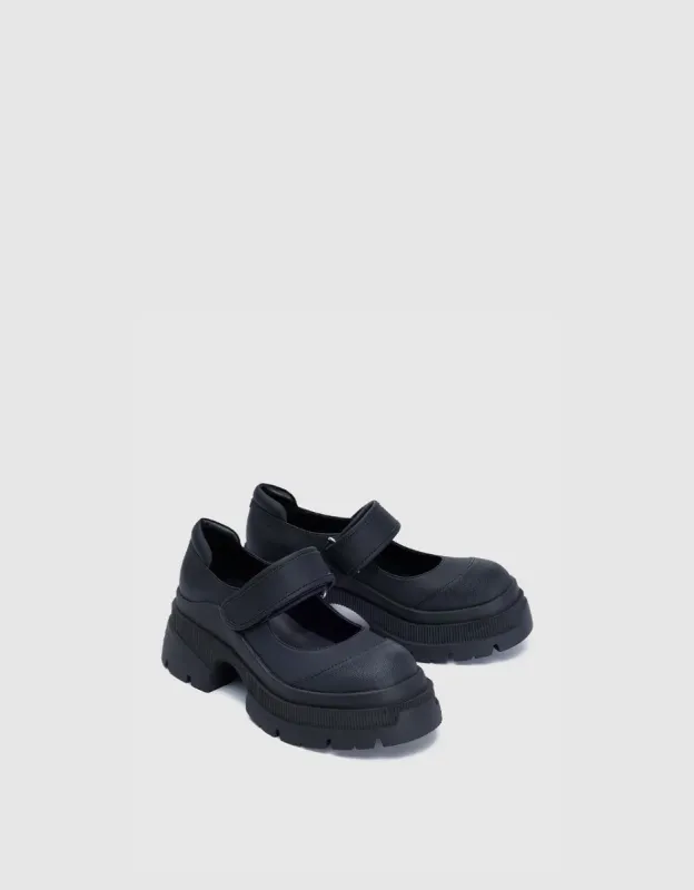 Velcro Round Toe Pumps sold by Urban Revivo