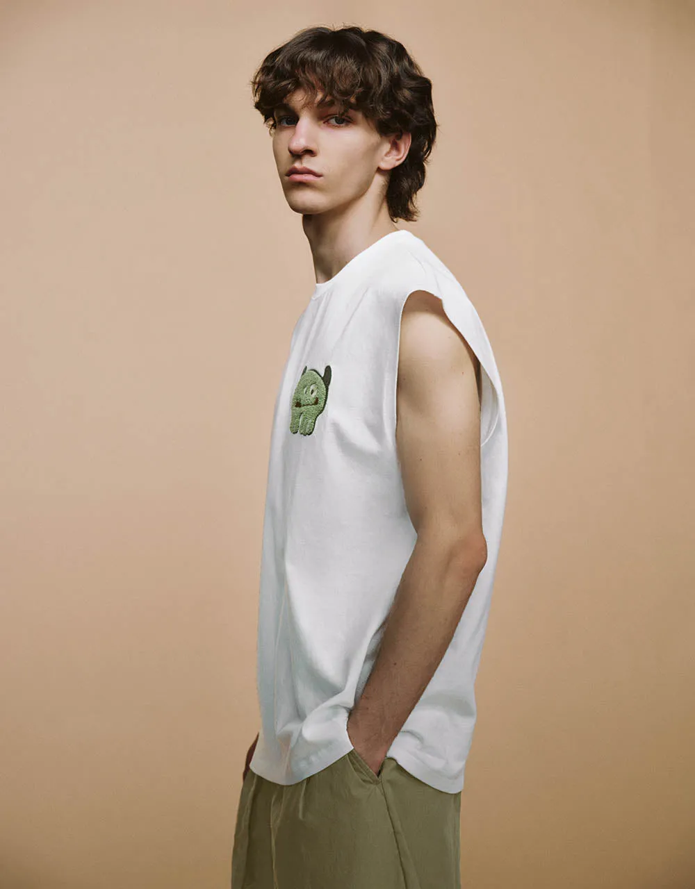 Cartoon Embossed Crew Neck T-Shirt sold by Urban Revivo product image thumbnail 3