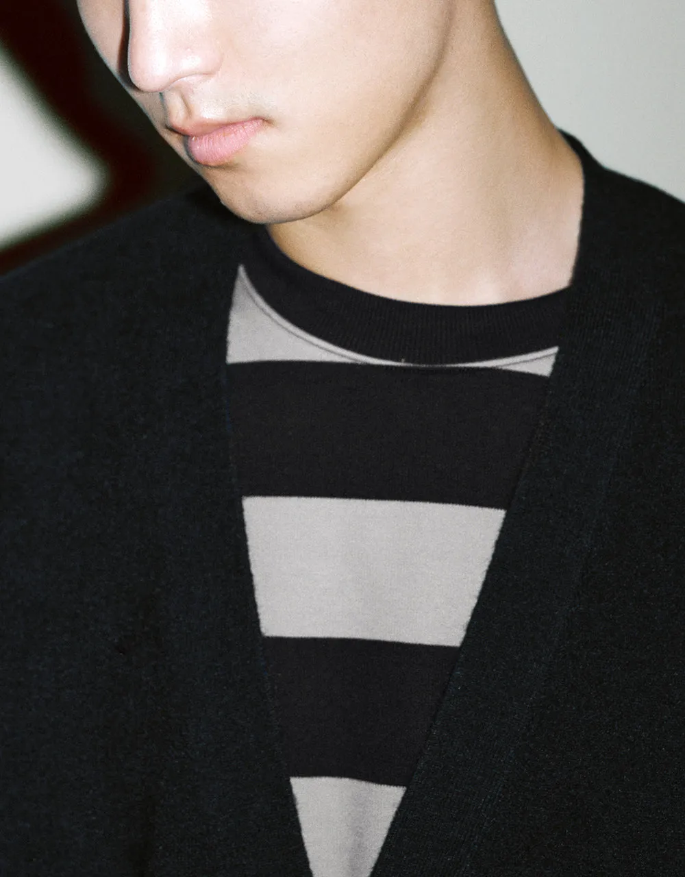 V-Neck Knitted Cardigan sold by Urban Revivo product image thumbnail 4