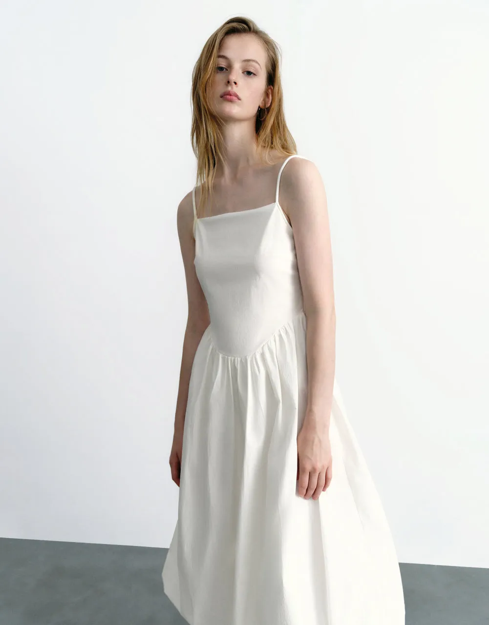 Sleeveless Off-Shoulder A-Line Dress sold by Urban Revivo product image thumbnail 3