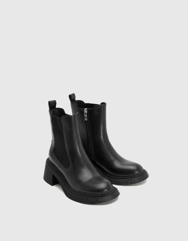Round Toe Chelsea Boots sold by Urban Revivo