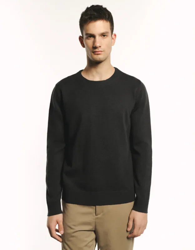 Crew Neck Knitted T-Shirt sold by Urban Revivo