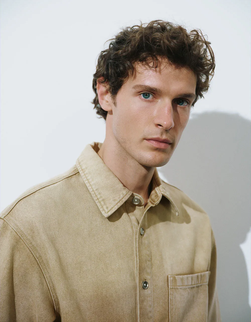 Gradient Denim Shirt sold by Urban Revivo product image thumbnail 4