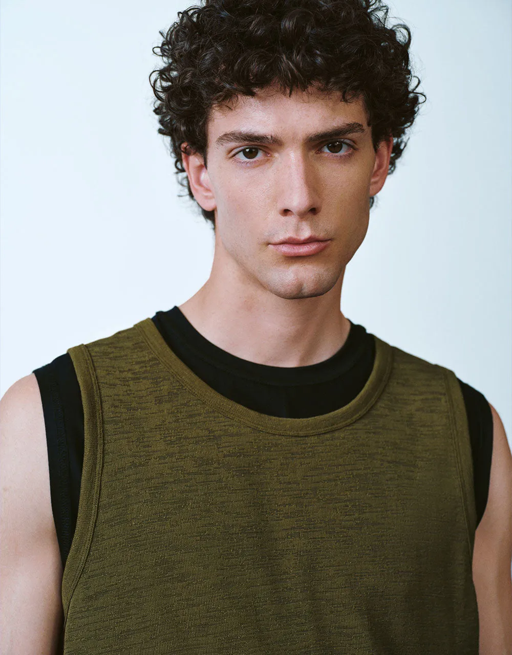 Crew Neck Loose Tank Top sold by Urban Revivo product image thumbnail 4