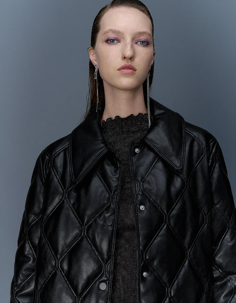 Embossed Straight Padded Coat sold by Urban Revivo product image thumbnail 5