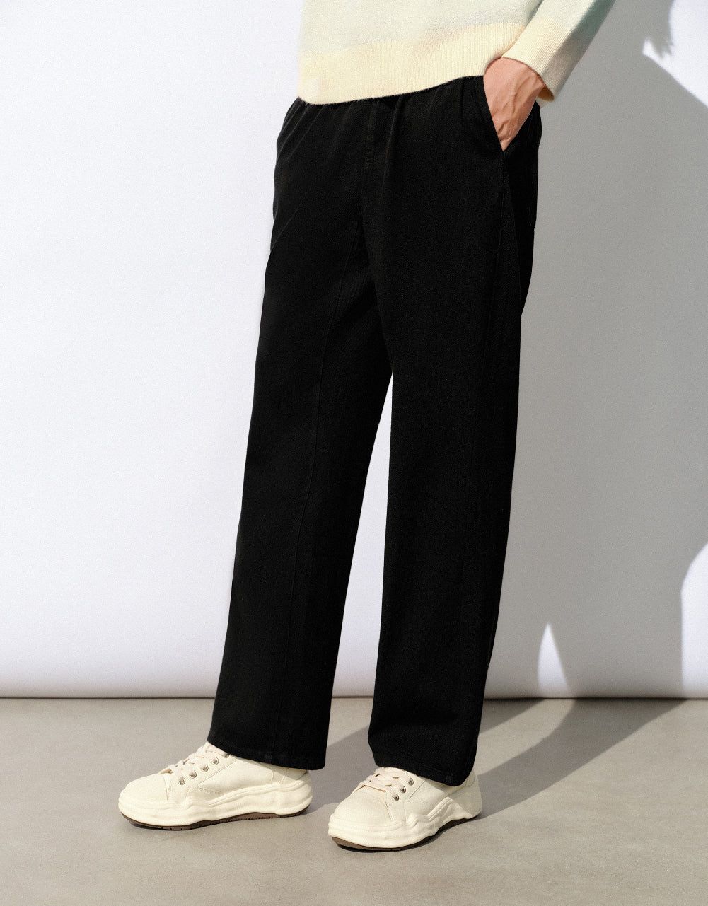 Drawstring Waist Straight Jeans sold by Urban Revivo product image thumbnail 4