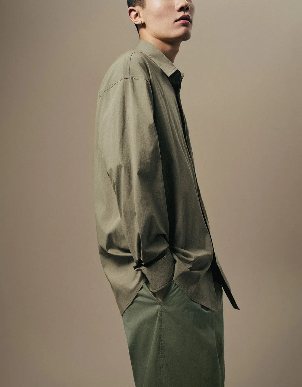 Straight Loose Shirt sold by Urban Revivo product image thumbnail 4