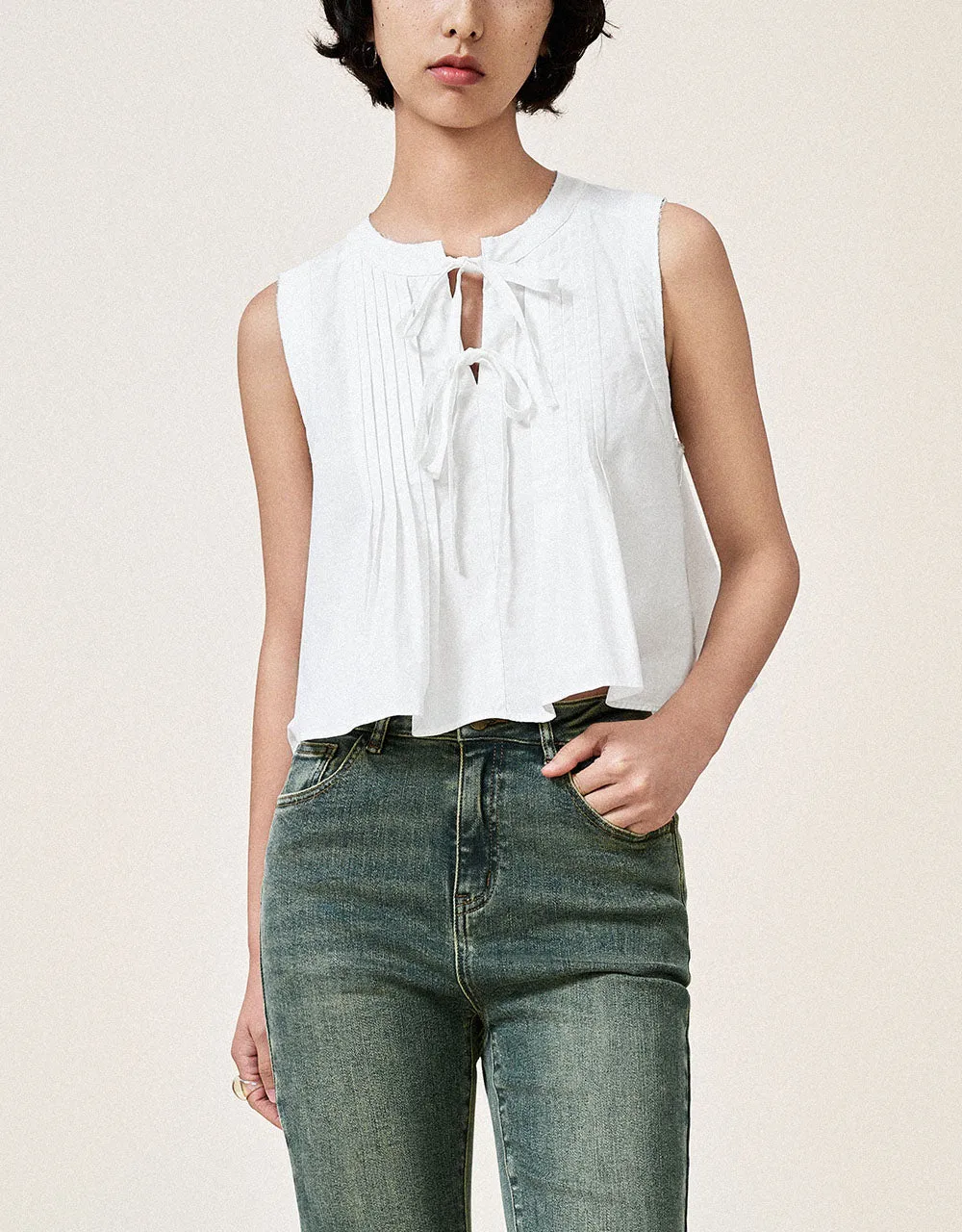 Sleeveless Tie Front Blouse sold by Urban Revivo product image thumbnail 2
