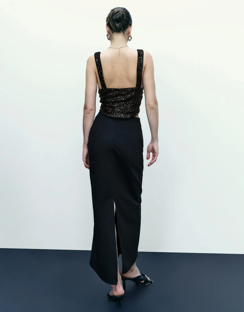 Ruched U Neck Vest sold by Urban Revivo product image thumbnail 4