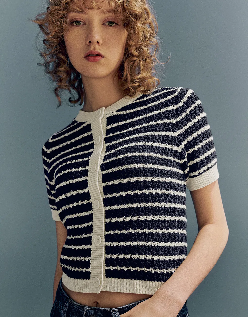 Striped Crew Neck Knitted Cardigan sold by Urban Revivo product image thumbnail 4