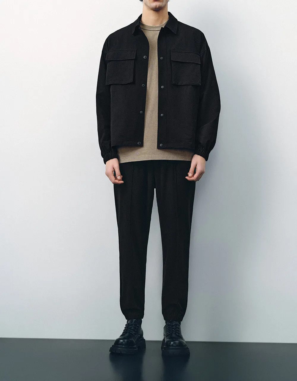 Elastic Waist Knitted Carrot Fit Pants sold by Urban Revivo product image thumbnail 2