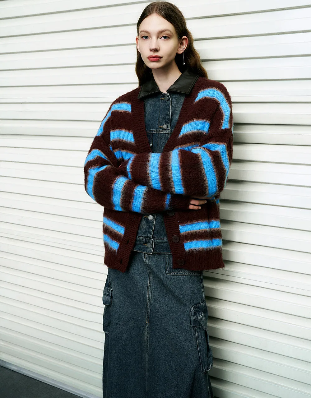 Striped V-Neck Knitted Cardigan sold by Urban Revivo product image thumbnail 3