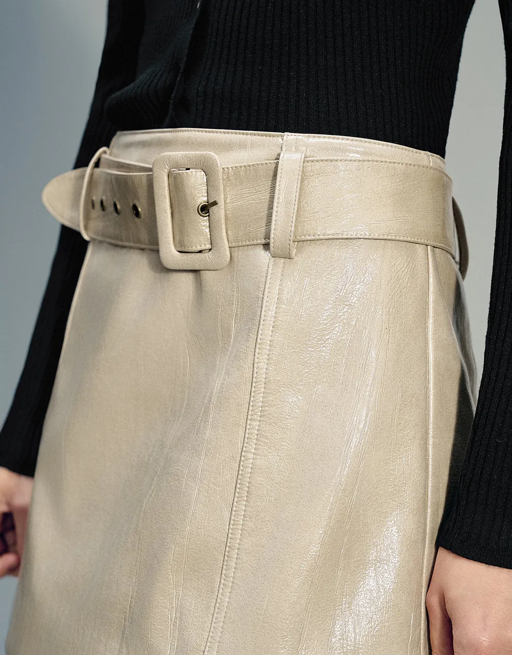 Vegan Leather Straight Skirt With Belt sold by Urban Revivo product image thumbnail 5