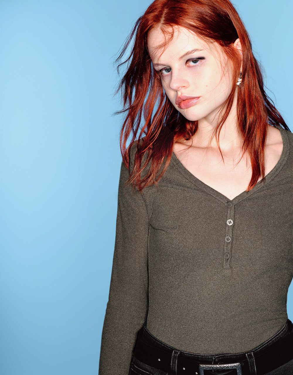 V-Neck Knitted T-Shirt sold by Urban Revivo product image thumbnail 4