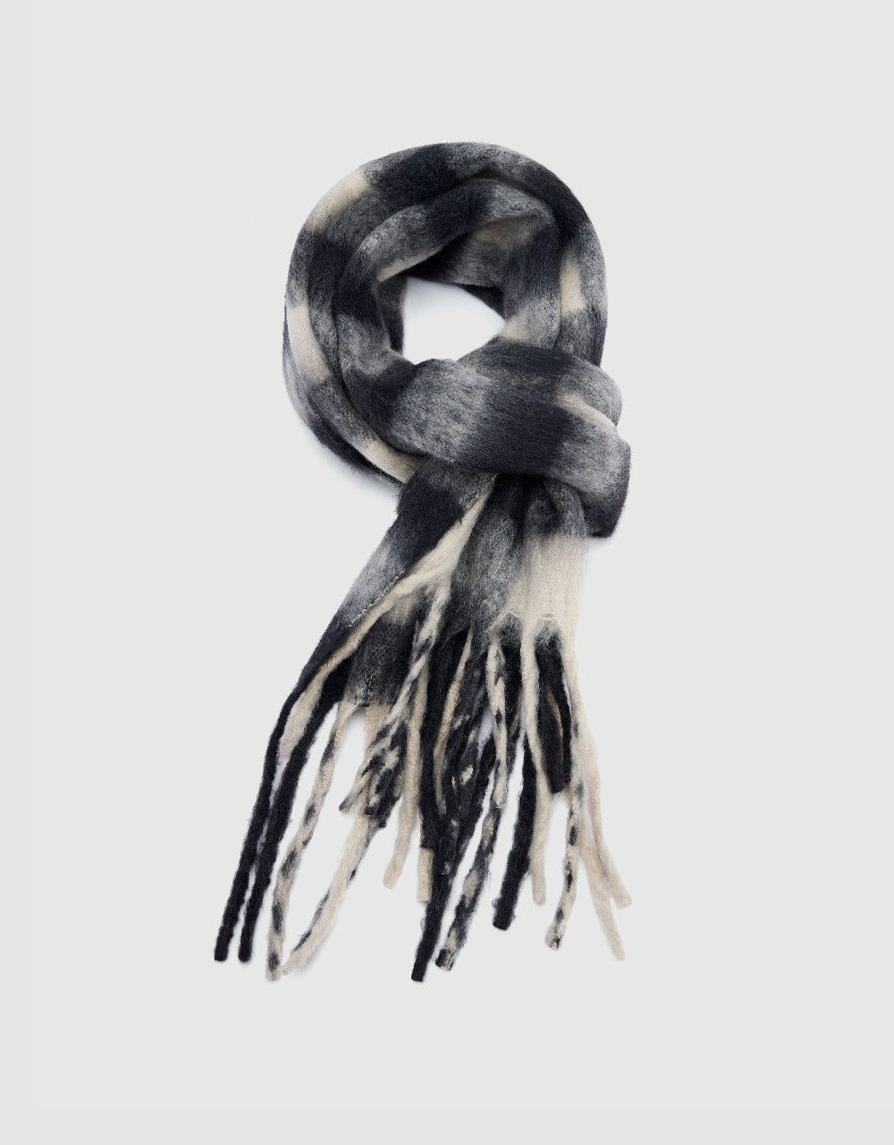 Plaid Long Scarf sold by Urban Revivo product image thumbnail 2