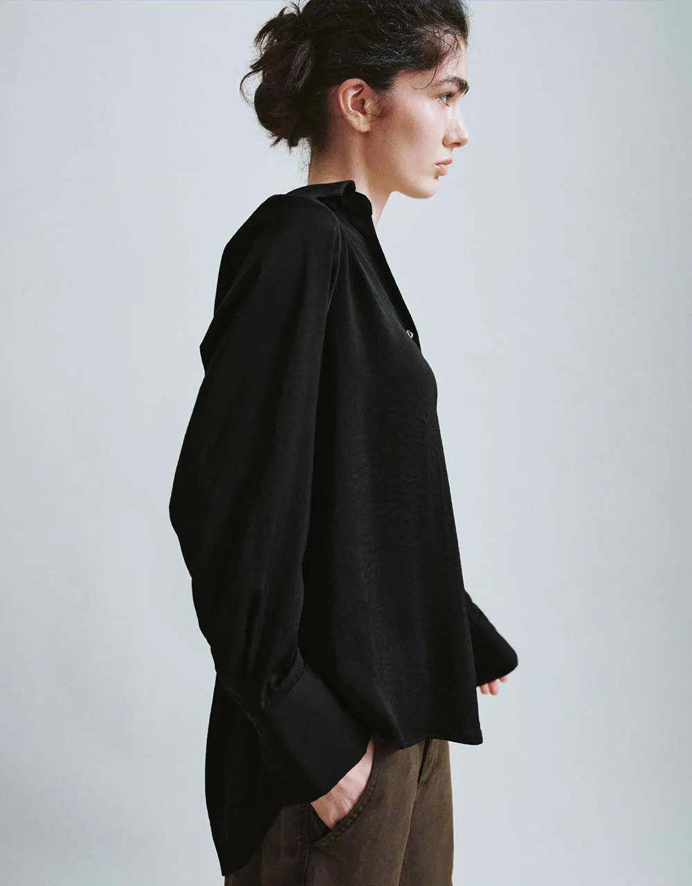 Button Up Straight Shirt sold by Urban Revivo product image thumbnail 3