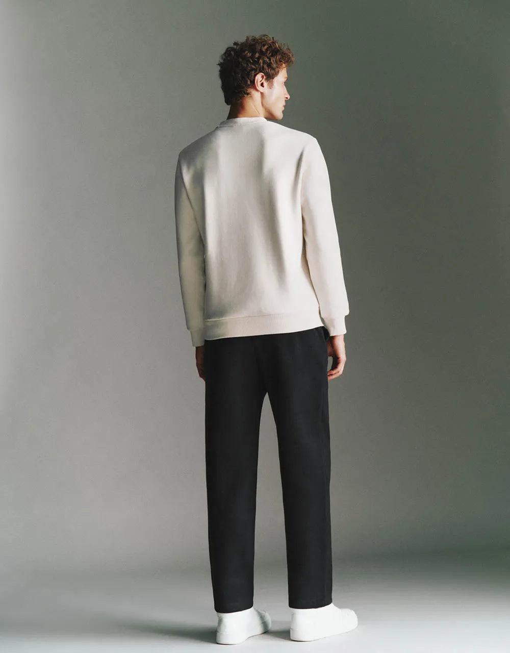 Crew Neck Straight Sweatshirt sold by Urban Revivo product image thumbnail 3