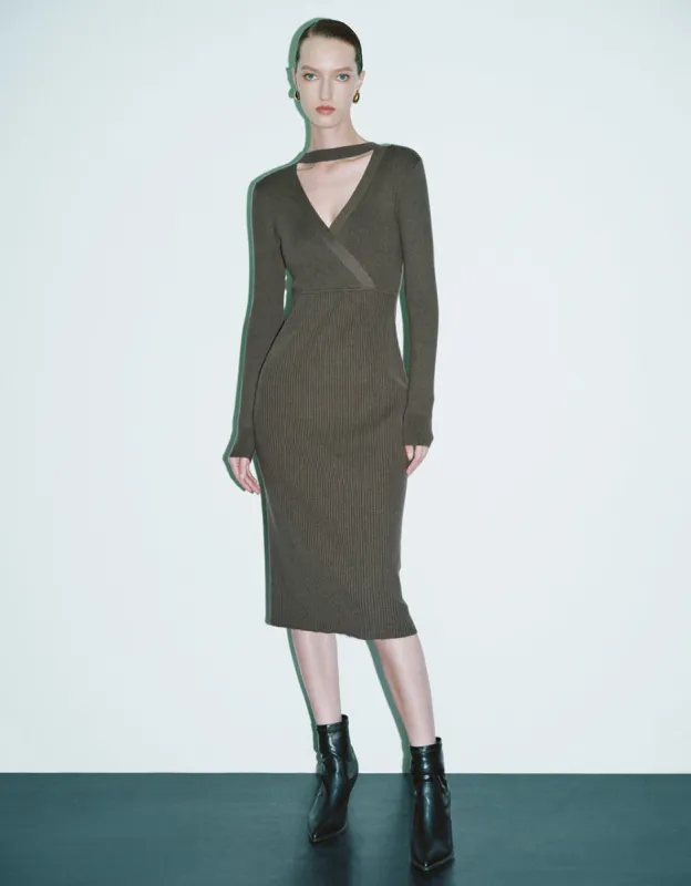 Split Hem Skinny Knitted Straight Dress sold by Urban Revivo