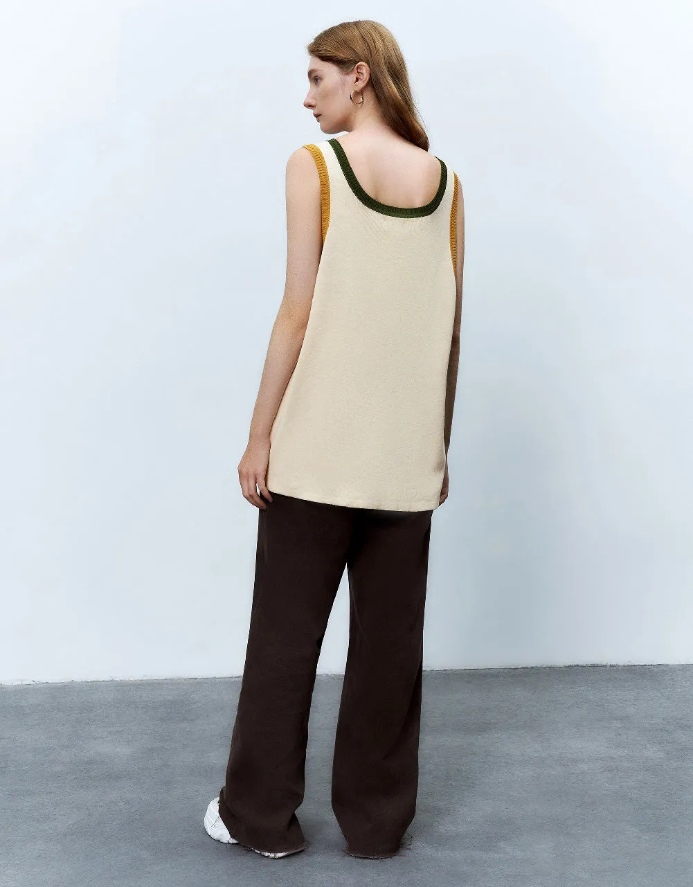 Crew Neck Knitted Tank Top sold by Urban Revivo product image thumbnail 4