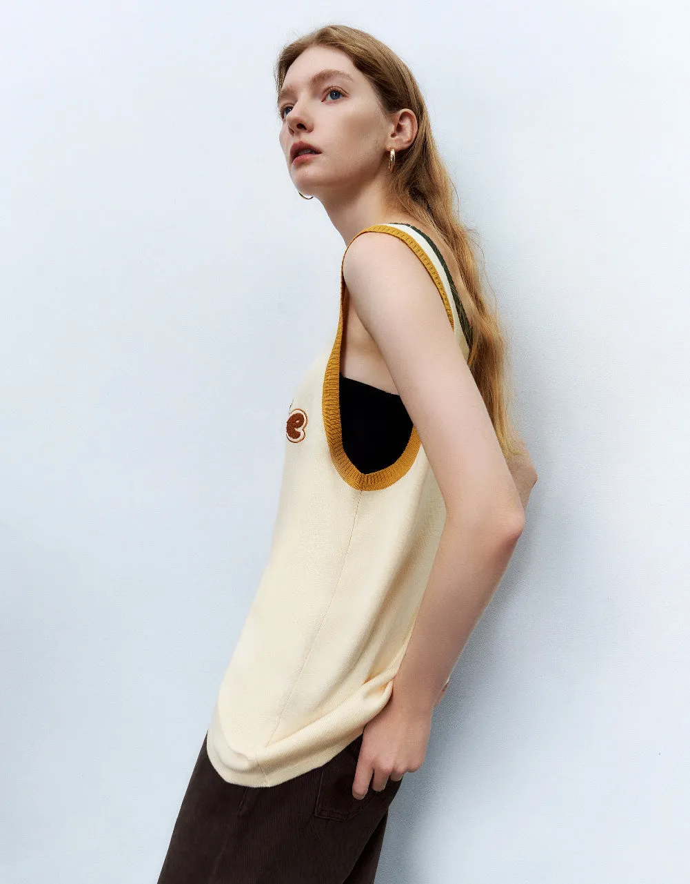 Crew Neck Knitted Tank Top sold by Urban Revivo product image thumbnail 3