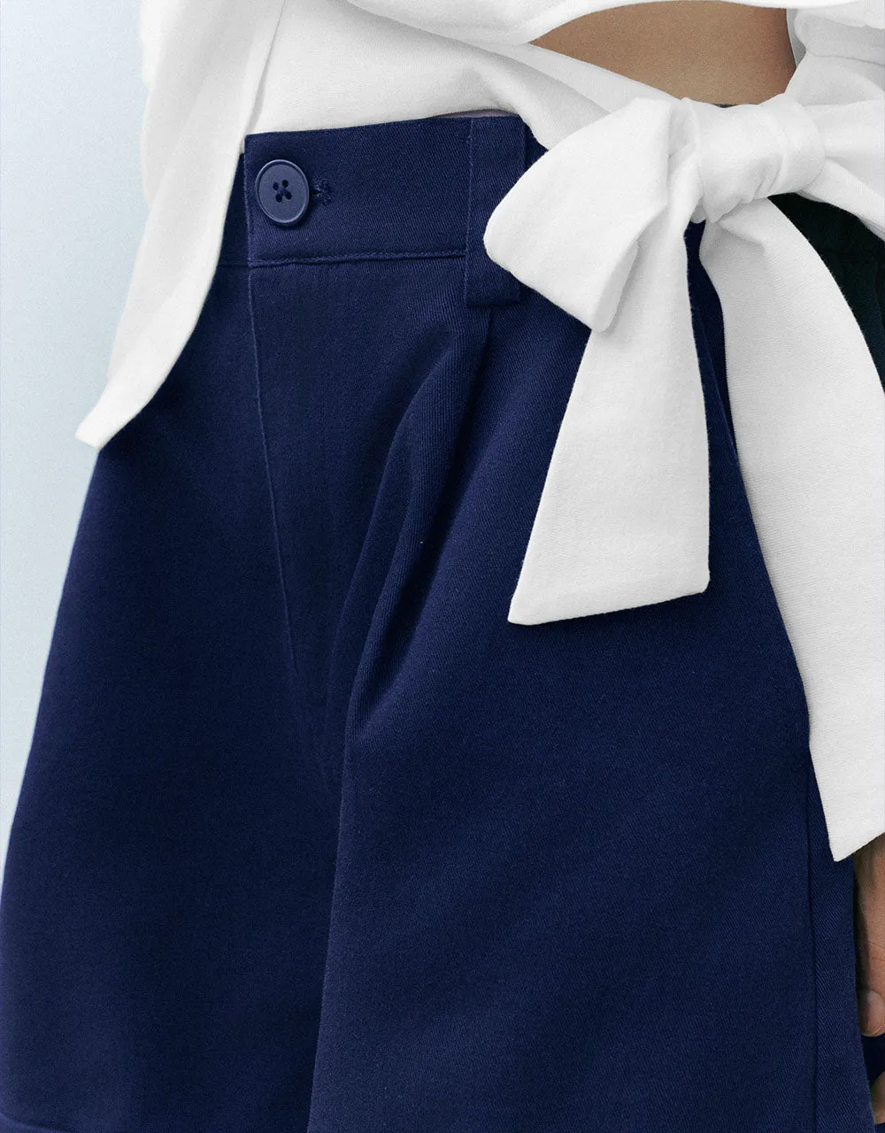 Tailored Shorts sold by Urban Revivo product image thumbnail 5