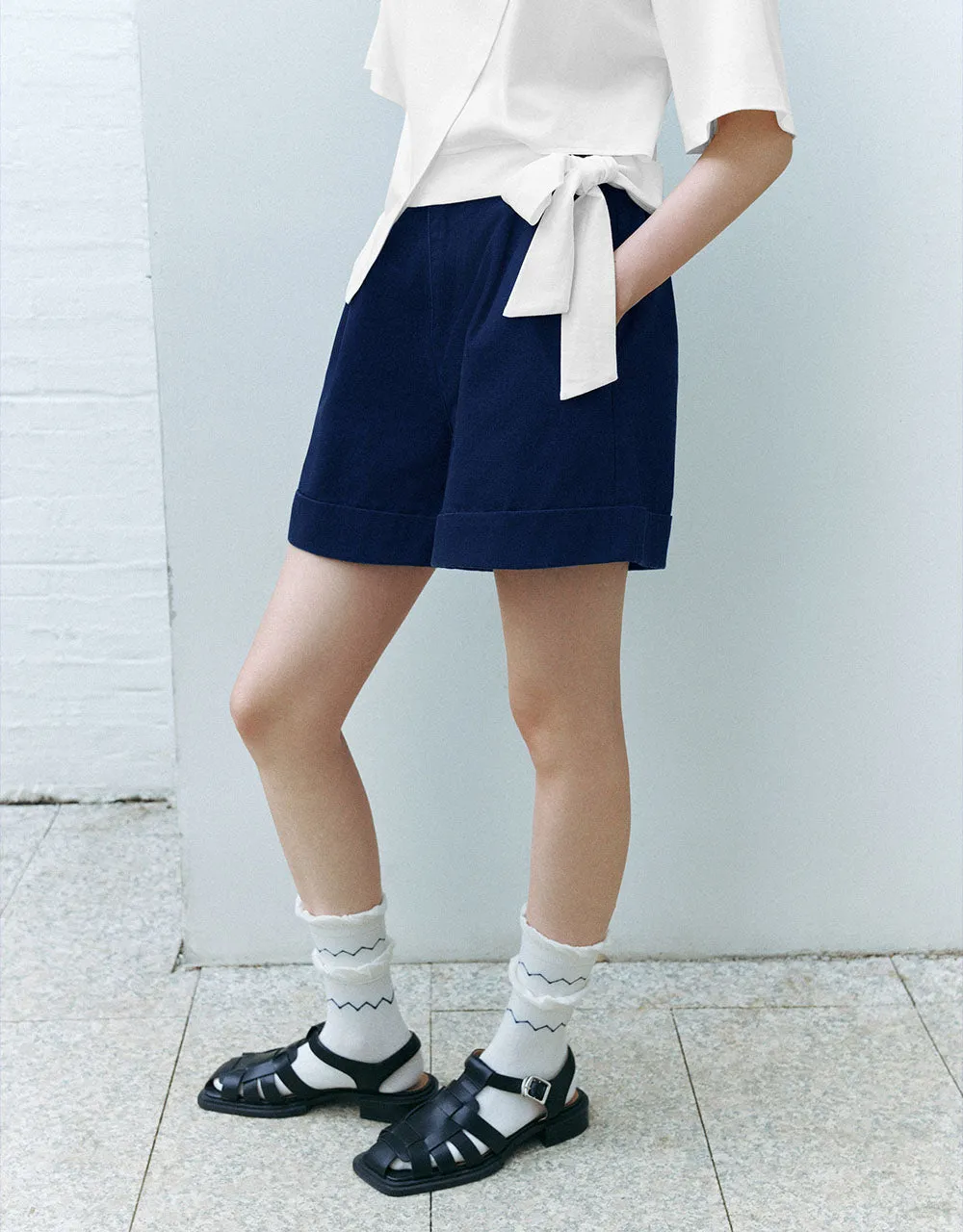 Tailored Shorts sold by Urban Revivo product image thumbnail 4