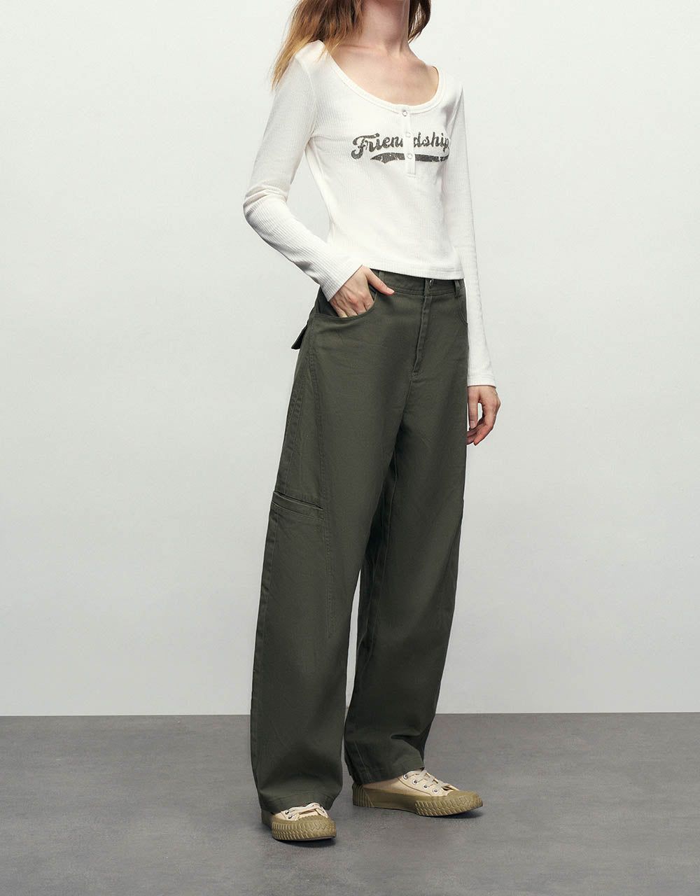 Straight Pants sold by Urban Revivo product image thumbnail 4