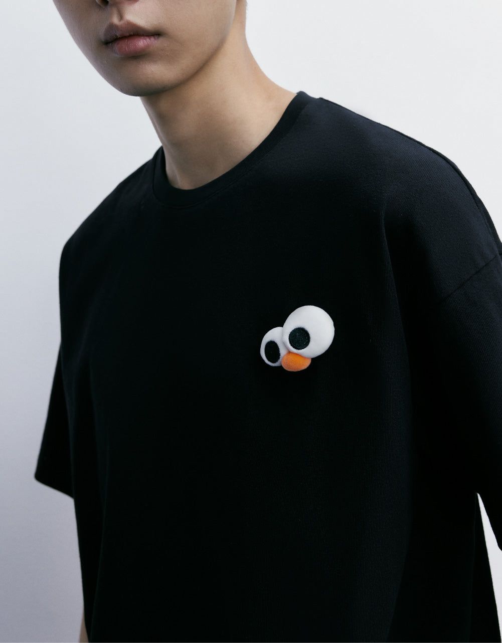 Crew Neck T-Shirt sold by Urban Revivo product image thumbnail 5
