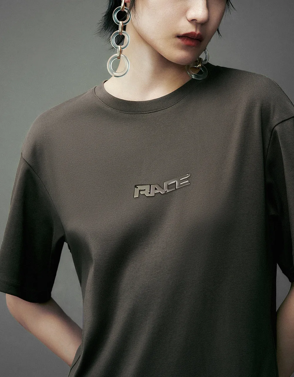 Split Hem Crew Neck Straight Dress sold by Urban Revivo product image thumbnail 4