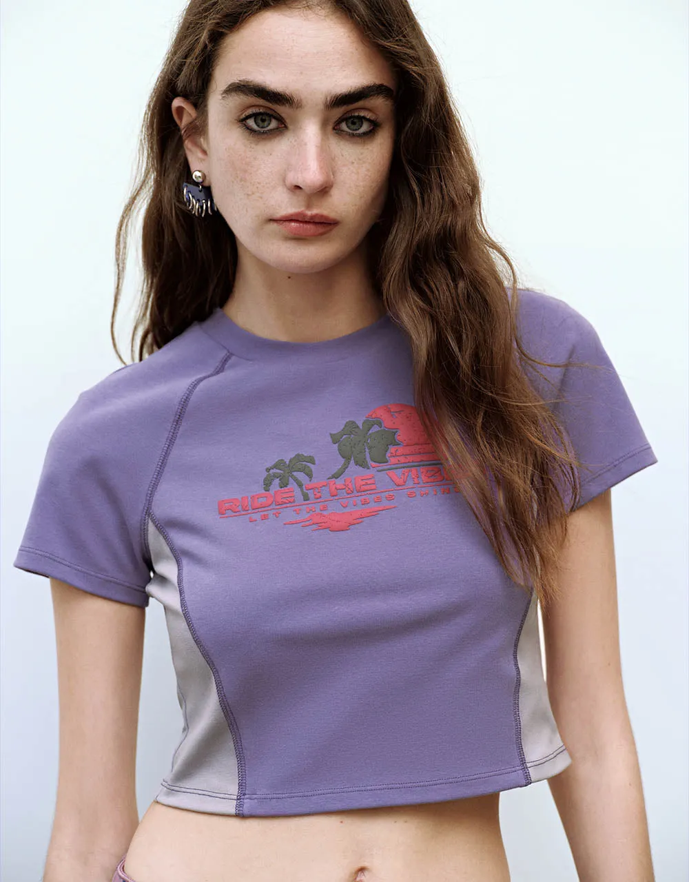 Printed Crew Neck Skinny T-Shirt sold by Urban Revivo product image thumbnail 4