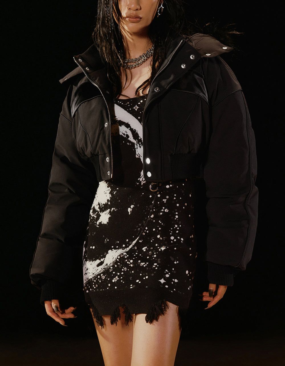 Crop Puffer Jacket With Detachable Hood sold by Urban Revivo product image thumbnail 2