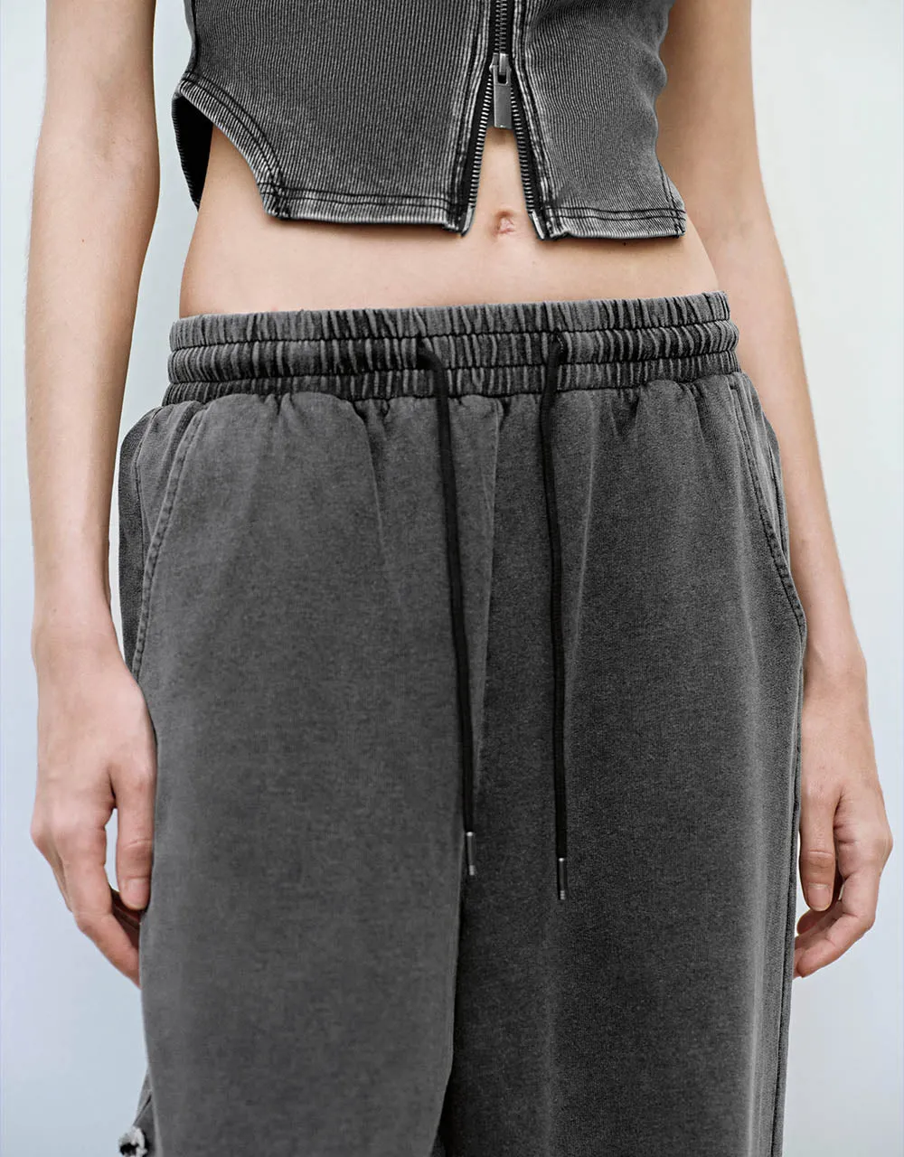 Elastic Waist Wide-Leg Jeans sold by Urban Revivo product image thumbnail 5