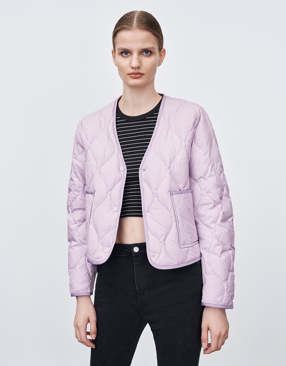 V Neck Cropped Down Jacket sold by Urban Revivo product image thumbnail 2