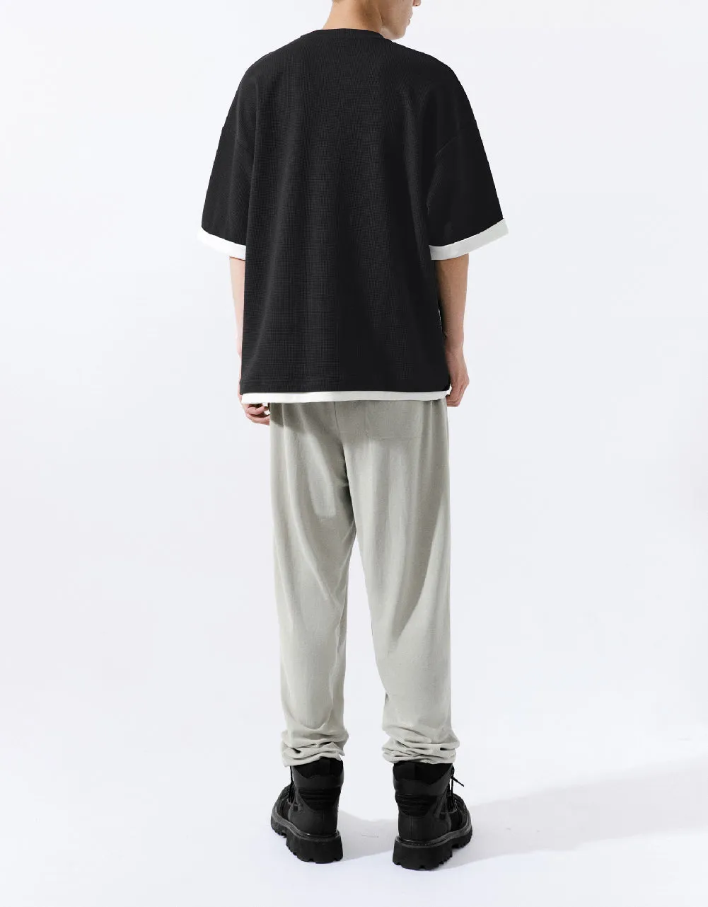 Crew Neck Straight T-Shirt sold by Urban Revivo product image thumbnail 4