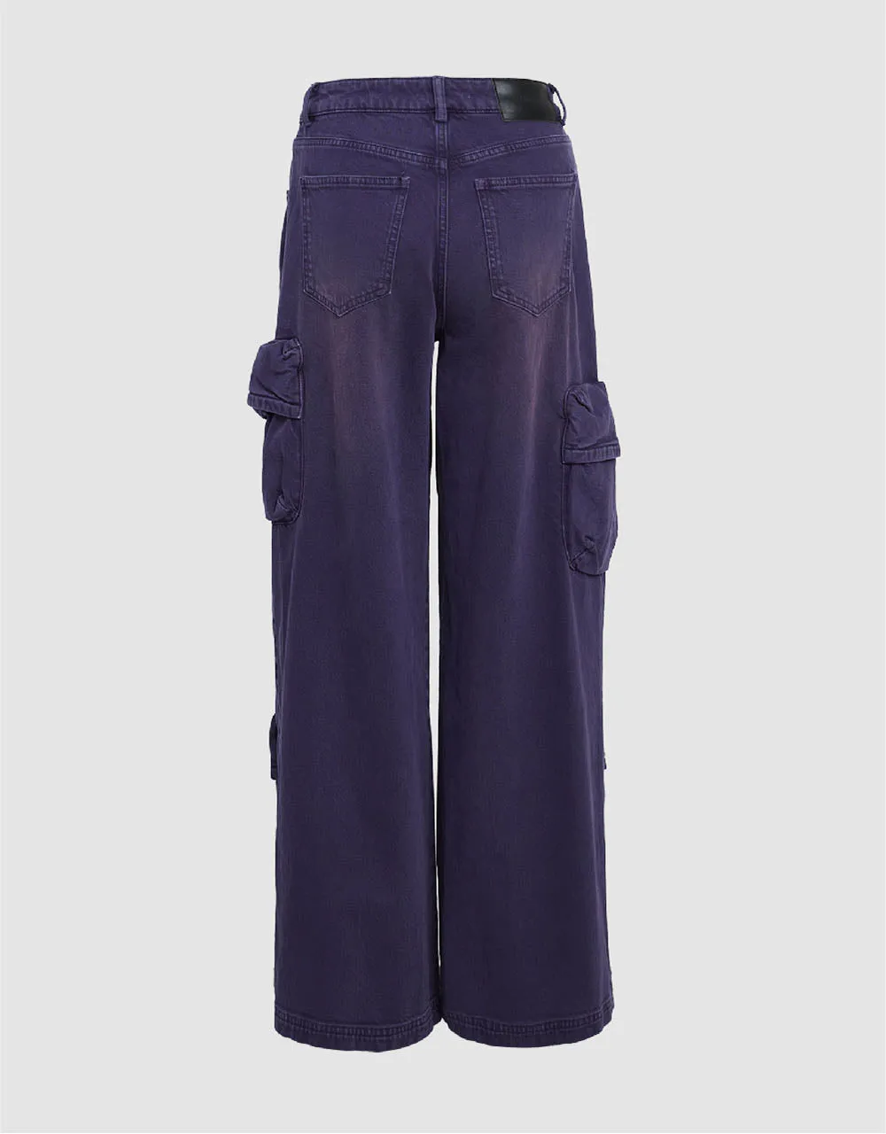 Multi-Pocket Wide-Leg Jeans sold by Urban Revivo product image thumbnail 3