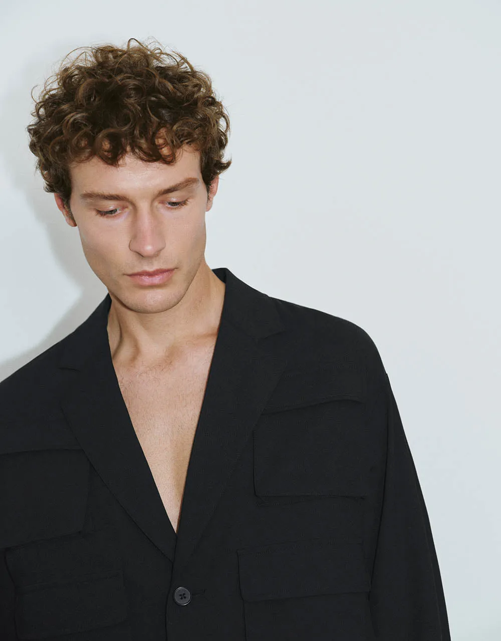 V-Neck A-Line Blazer Jacket sold by Urban Revivo product image thumbnail 4