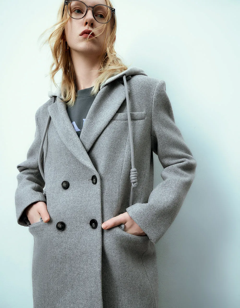 2 In 1 Hooded Blazer Coat sold by Urban Revivo product image thumbnail 3